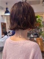 イーズ(e's)&nbsp;riko｜オイルで簡単くせ毛風ボブパーマ