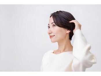 MIRA/本山/カラー/ヘッドスパ【9/1NEWOPEN（予定）】の写真/【NEW OPEN】本山で極上の癒やしを。髪と頭皮を健やかに導く大人女性のためのご褒美ヘッドスパ