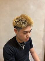 オニール ヘア ラウンジ(Onir Hair Lounge)&nbsp;刈り上げスパイキーショート＆ハイトーン
