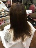 ナチュラルストレートヘア