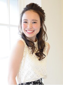 アース 武蔵境店(HAIR & MAKE EARTH) モテレディハーフアップ【EARTH武蔵境】