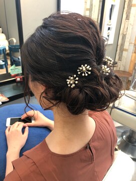 デイジー(Daisy) ゆるふわお呼ばれまとめ髪