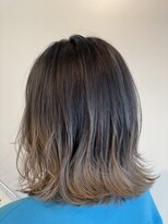 フリーダムエフ(FREEDOM.F)&nbsp;バレイヤージュスタイル（当日ブリーチなし）