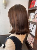 可愛い 外ハネ オレンジベージュ ボブ ヘアスタイル