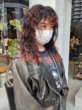 ヘアー アイス ルーチェ(HAIR ICI LUCE) オレンジブラウン オレンジベージュ ミディアムパーマ /中西