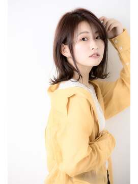 リノナ(Linona) 前髪あり くびれミディアム  シアベージュ【リノナ】