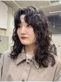 ロングパーマ/パーマ/大きめカールパーマ/センターパート