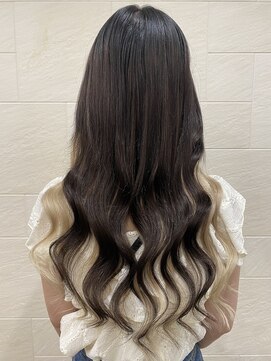 グランディールヘアデザイン(grandir hairdesign) ホワイトベージュインナーカラー！-Yurika-