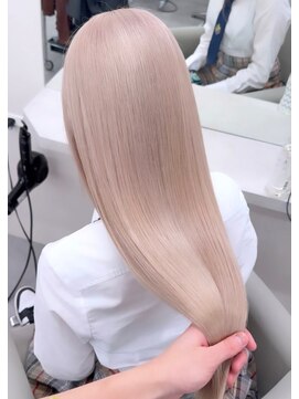 ベレーザシェルト(Beleza scelto) 6092渋谷ブロンドホワイトアッシュ髪質改善ストレート韓国ヘア