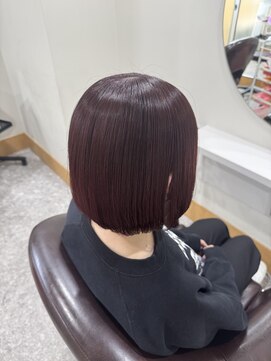 アン ブリーチ 大宮駅東口店(UN BLEACH) ワインレッド