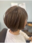 ショートボブ