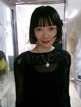 ポピンズ(poppins) ぷつっとボブ