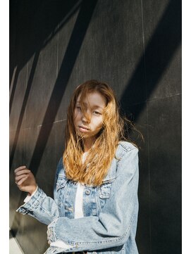 レ セゾン(Les Saisons) ブリーチなし！明るいカラー