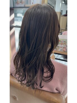 テラスヘア 三条(TERRACEhair) 冬に映える上品オリーブカラーで透明感ツヤ髪