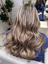 ステア ケース(stair case)&nbsp;ハイライトをゴリゴリに入れたい方にオススメ