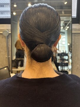 イミ(imi) シニヨン