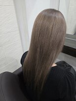 グランディールヘアデザイン(grandir hairdesign)&nbsp;ケアブリーチ/ミルクティーグレージュ/千葉