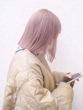 ラッドルーム(LAD ROOM.) ピンクベージュ/ペールピンク/切りっぱなしボブ/ショートボブ