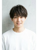 アルバ ヘアリゾート(ALBA)&nbsp;刈り上げセンターパート/波巻きツイストスパイラル/三鷹