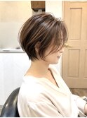 30代、40代/丸みくびれショートボブ×白髪染めハイライト/大宮
