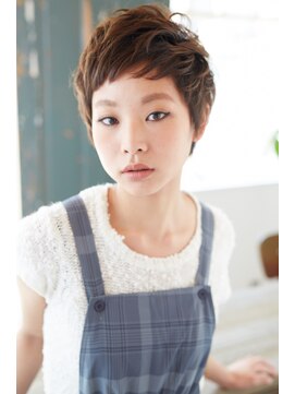 美容室 ロンドコレクション 大人可愛いベリーショート