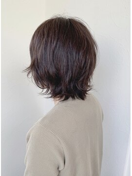 ヘア ミーツ ドレス プレローマ(HAIR meets dress pleroma) ショートウルフ