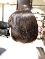 キャン 温品店(CAN)&nbsp;【ＣＡＮ】　大人女子にオススメ！ツヤも小顔も叶える万能ボブ