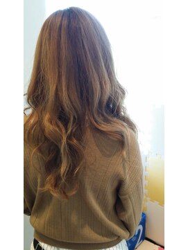 スタイル 成城学園前(STYLE) 丸顔似合わせ 小顔に見せるヘア ブランジュ グショートレイヤー7