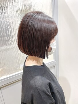 テラスアヴェダ 福岡パルコ店(Terrace AVEDA) ぱつっと感あるミニボブ