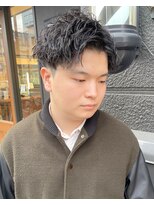 フリーク バーバーショップ 都島店(FREAK BARBER SHOP) 黒髪ツーブロックショートアップバングツイストスパイラルパーマ