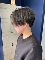 コワファースト 大分(COIFF1RST)&nbsp;刈り上げマッシュスタイル