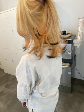 ルヴェルヘアー(Revel hair) キツネカラー×ウルフカット