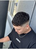 濡れパンクロップヘアー