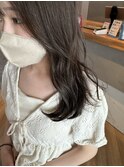 オリーブグレー