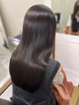 クオン(kuon) 髪質改善ストレート/超高濃度水素ケアカラー