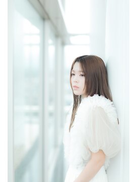 ルシル(Lucile) 白