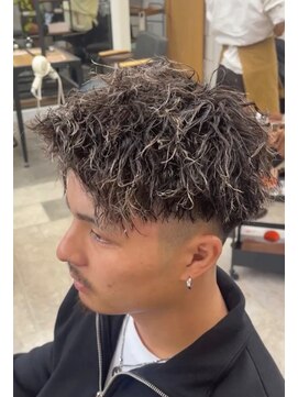 メンズサロン クロムス 梅田茶屋町店(Men's salon clomus) ツイストスパイラル×ハイライト