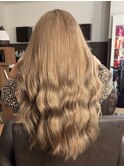 海外ヘアーハッシュカットレイヤーカットハイライトカラー