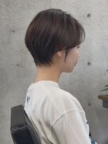 ザシー オモテサンドウ(The C) 30代40代50代◎大人ハンサムショート / Megu