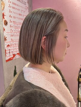 cheri by LAIDBACK 渋谷 韓国レイヤーカット/ボブ/ブリーチ/ダブルカラー ナチュラルハイライト/透明感カラー