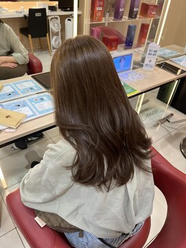 フェイス 伊勢原(FACE。) 【伊勢原】似合わせレイヤーカット×うる艶ブラウンベージュ