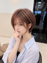 ロハスバイケンジ(LOHAS by KENJE)&nbsp;丸みが可愛い耳掛けくびれショート