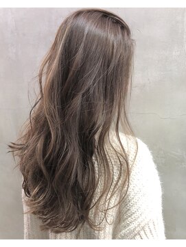 キラ 渋谷(KILLA) ベージュハイライト_ヘルシーレイヤーイルミナカラー【北間】