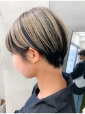 ツートーンカラー、ハイライト、ローライト、マッシュショート