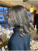 セミディグレージュ
