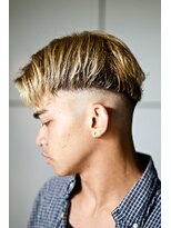 モイ(moy)&nbsp;フェードカット バーバースタイル スキンフェード〔浅草/上野〕