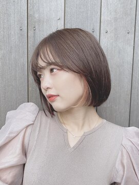 ブルーダー(Bruder) ピンクカラー インナーカラー ボブ