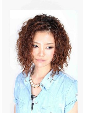 ラブ ロック Love' Lock ☆前下がりボブのスパイラルパーマ☆