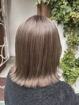 ピークスヘア(peaks hair) ミルクティーベージュ シルキーベージュ ハイトーンボブ