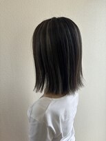 シン(SHIN)&nbsp;切りっぱなしbob×ハイライト